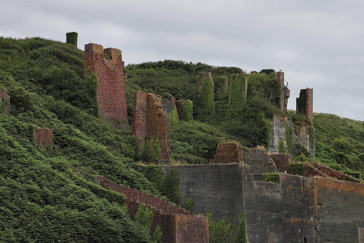 Ruine Steenbakkerij Porthgain - Ruins Brick Factory Porthgain