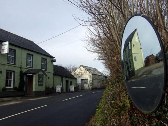 ceridwen / Ye Olde Inn, reflected